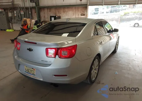 2015 Chevrolet Malibu 1Lz из США, поврежденный, VIN 1G11F5SL0FF300935